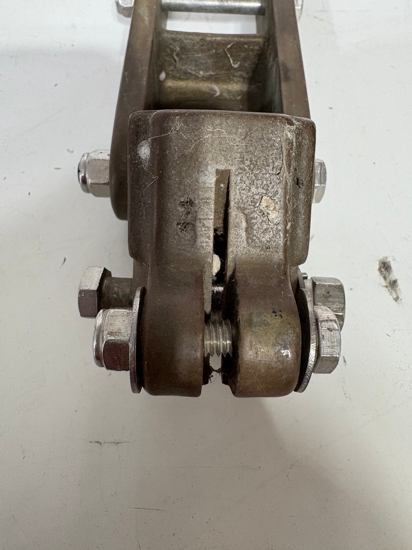 Tiller Hardware with Rudder Cap