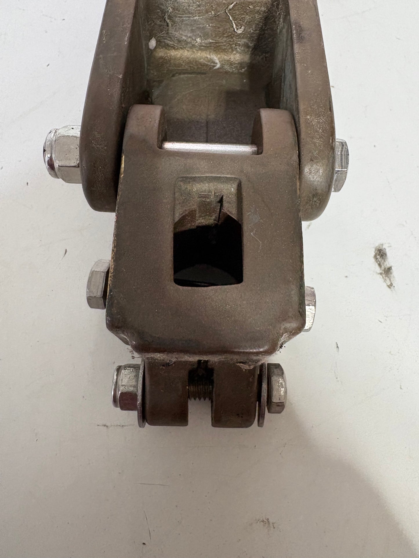 Tiller Hardware with Rudder Cap