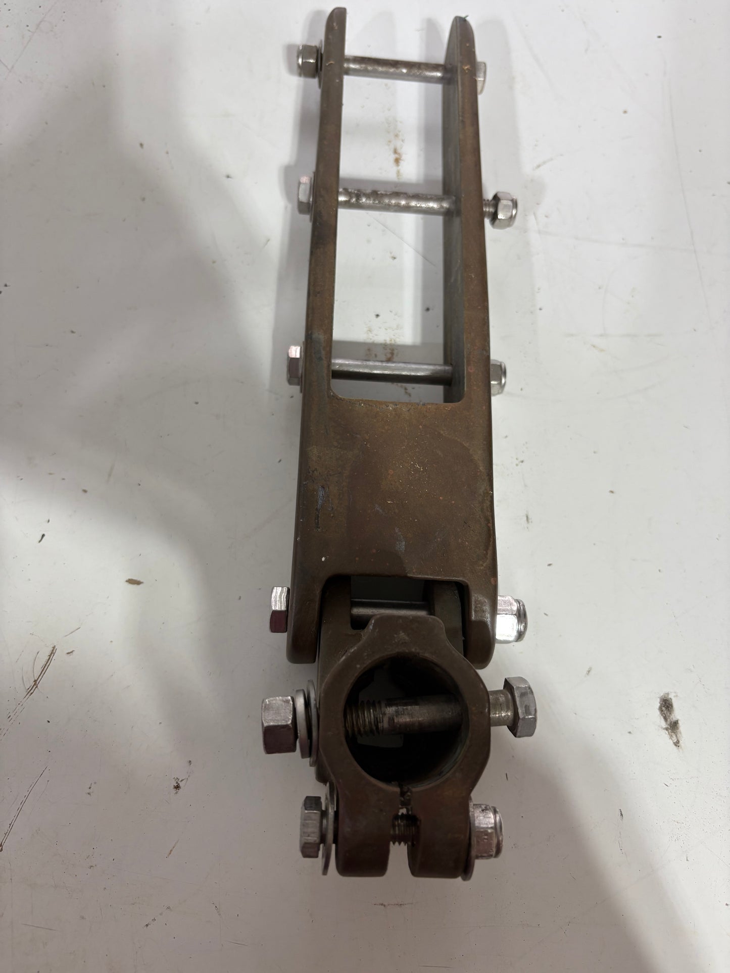 Tiller Hardware with Rudder Cap