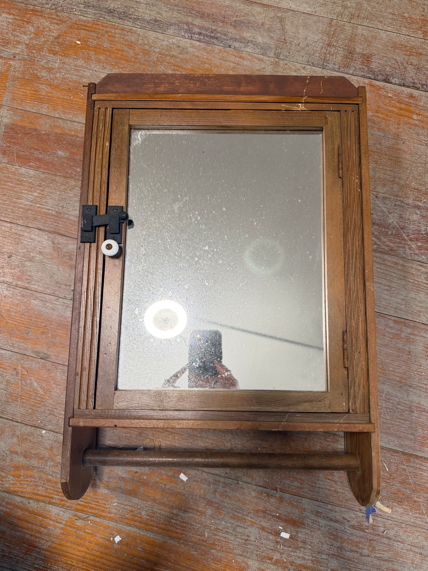 Interior Mirrored Cabinet - 21" Tall x 13" Wide x 4" Deep - #324
