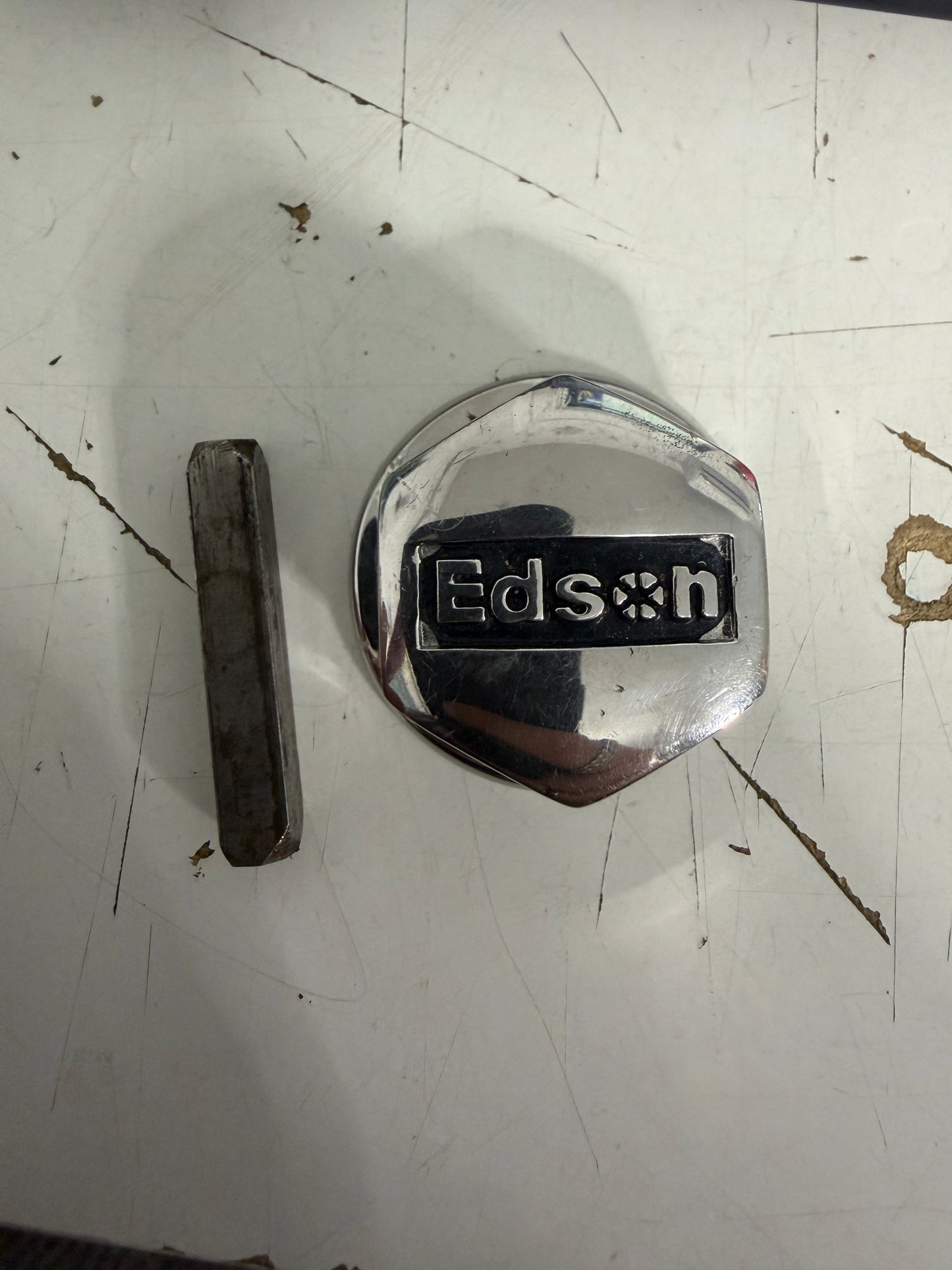 28" Stainless Steel Wheel - 1" Straight Keyed Shaft - WITH Key and Nut - Seafarer 31 MK1 Yawl