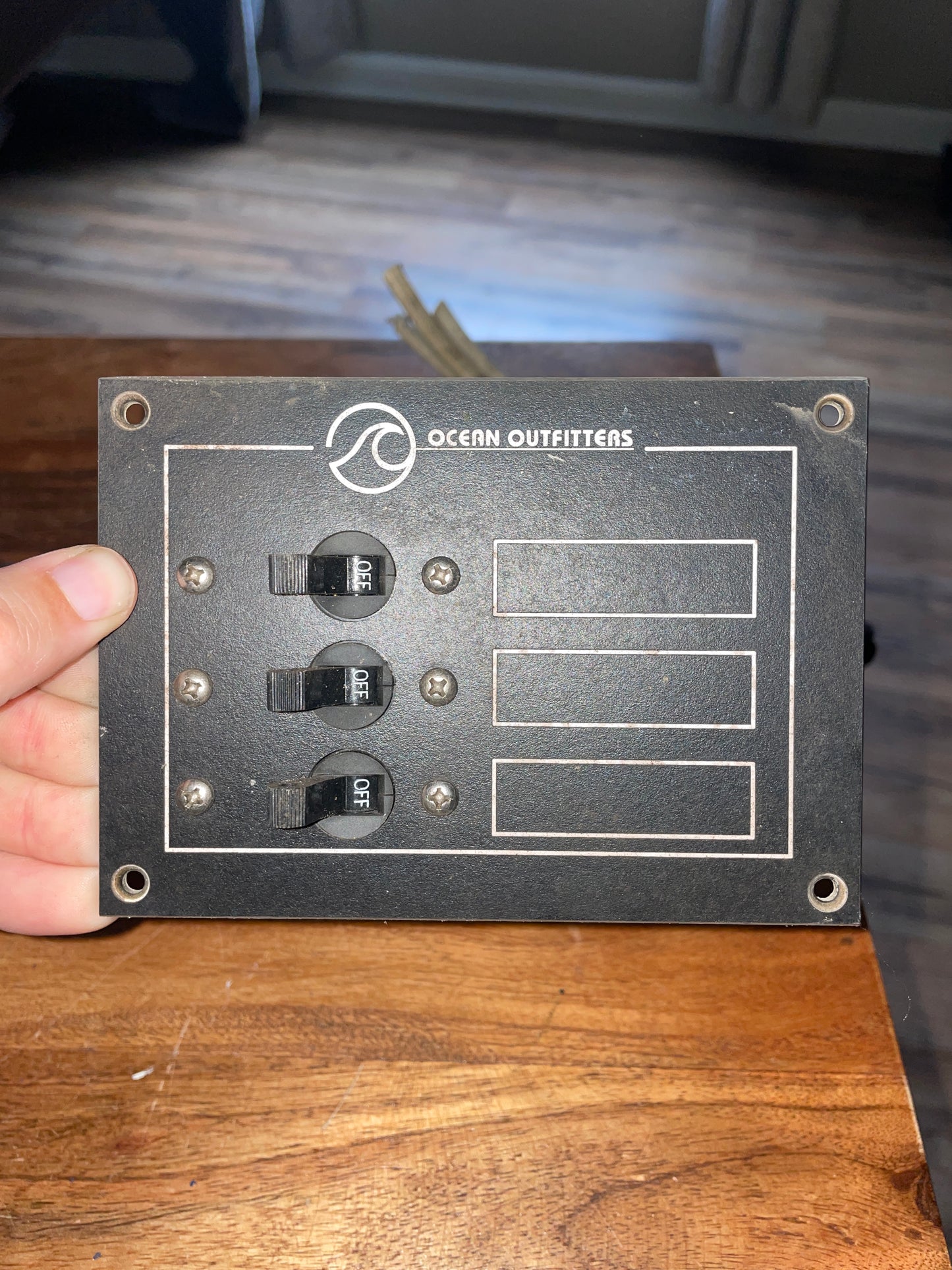 Ocean Outfitters 3 Switch Panel