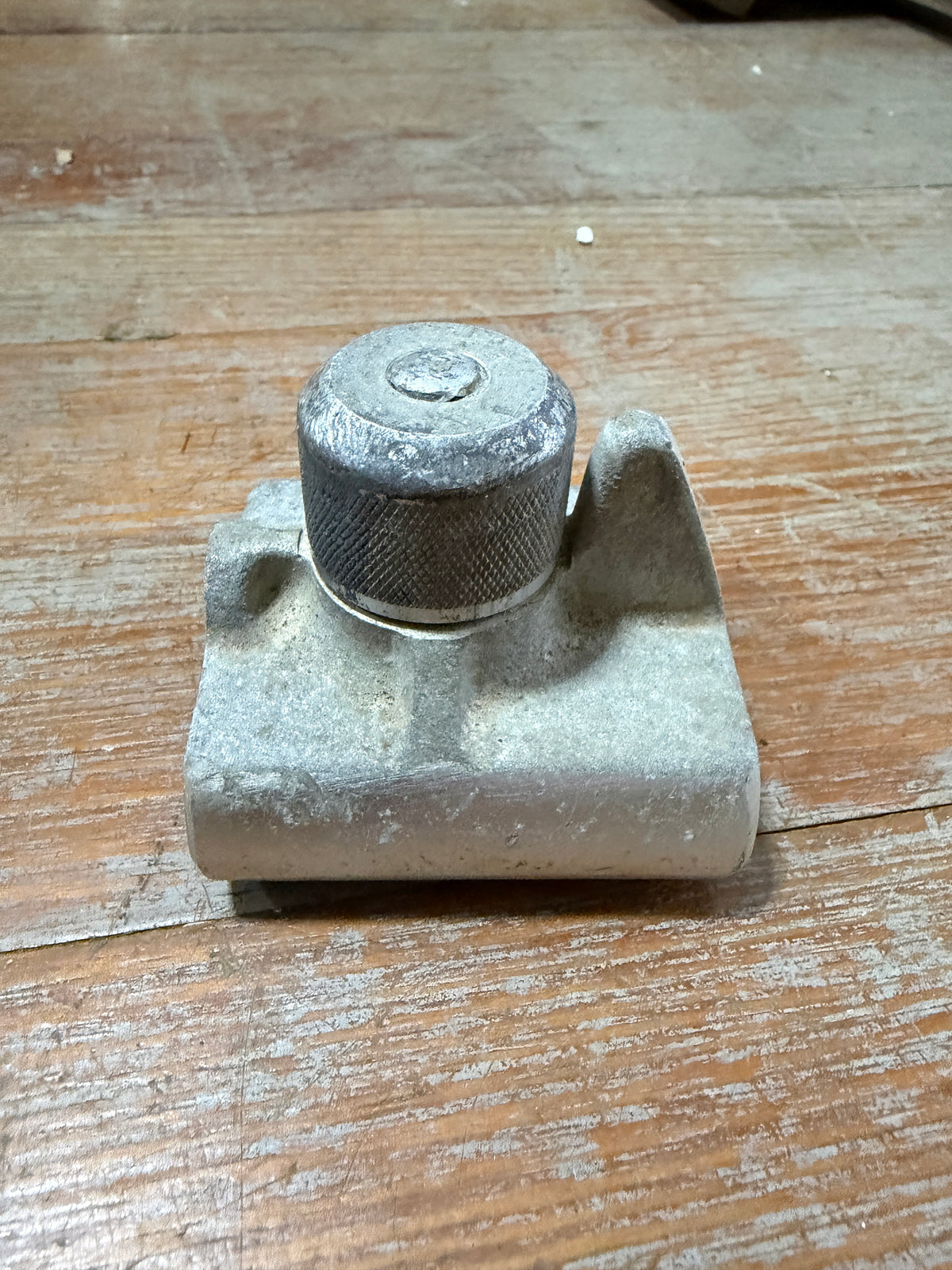 Large Aluminum X Track / Traveler Adjustable Car Stop