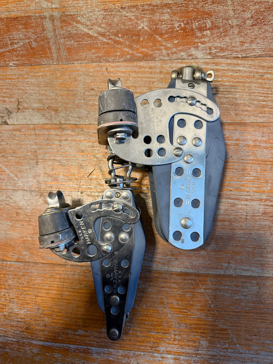 Double Hexaratcheting Fiddle Blocks With Cam Cleats