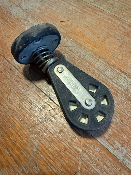 Barton SU3 Standing Block - 1 5/8" Sheave x 3/8" Line