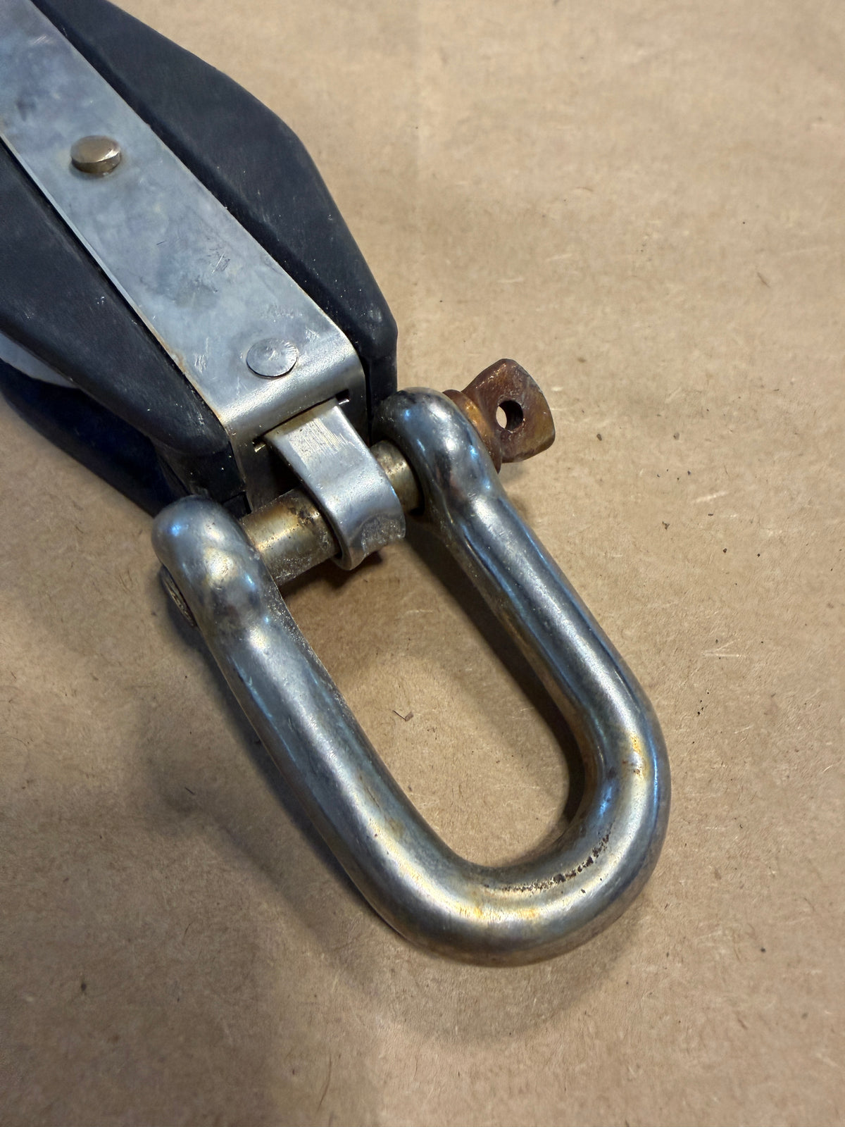 Lalizas Fiddle Block With Becket and Large D Shackle - 7/16" Line