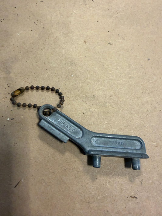 Fuel Key - 1 1/8" Part x 3/16" Diameter