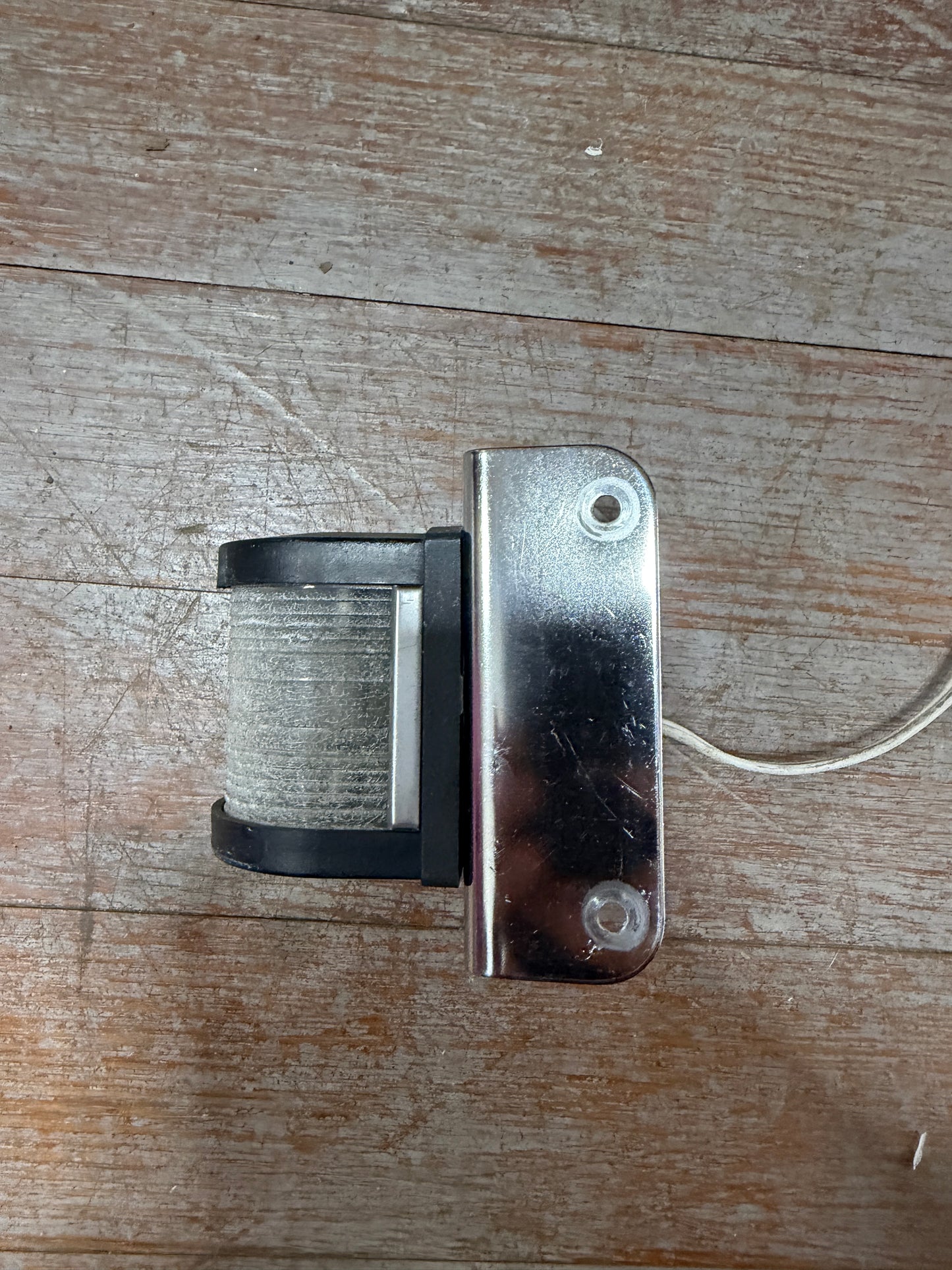 Davis Signal Navigation Light Bracket - Light NO GOOD