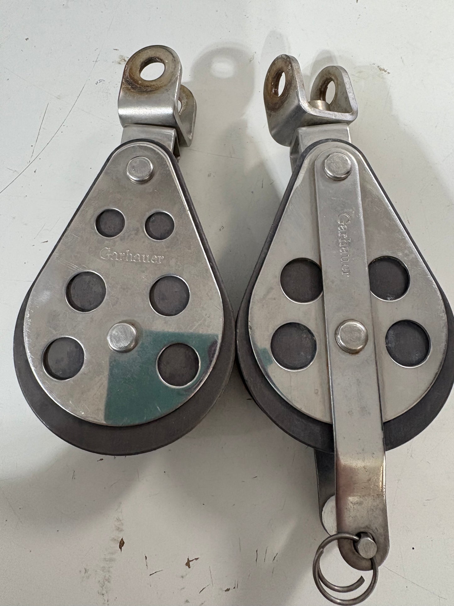 Pair of Garhauer Single Swivel Blocks - 1/2" Line