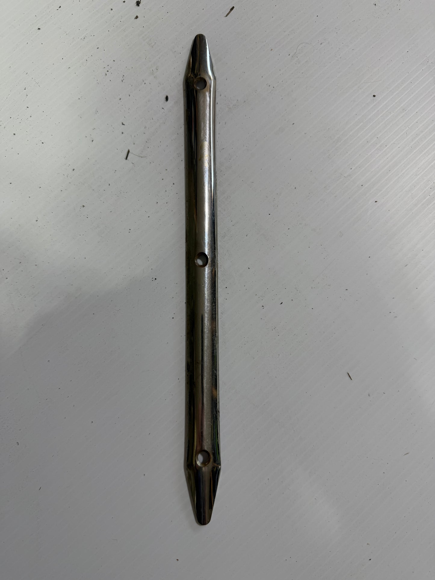 12" x 3/4" Curved Stainless Rub Rail Guide