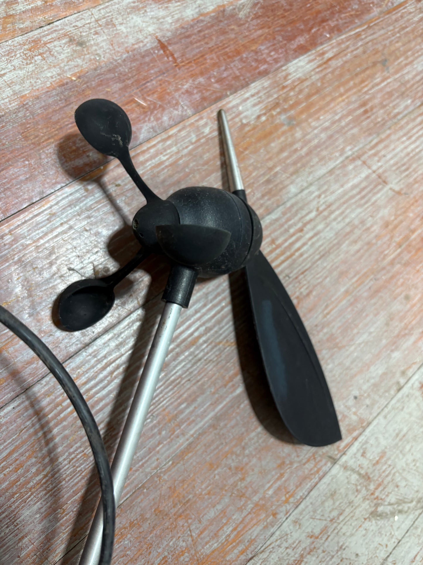 Anemometer Wind Mast Head - DIFFERENT CONDITIONS