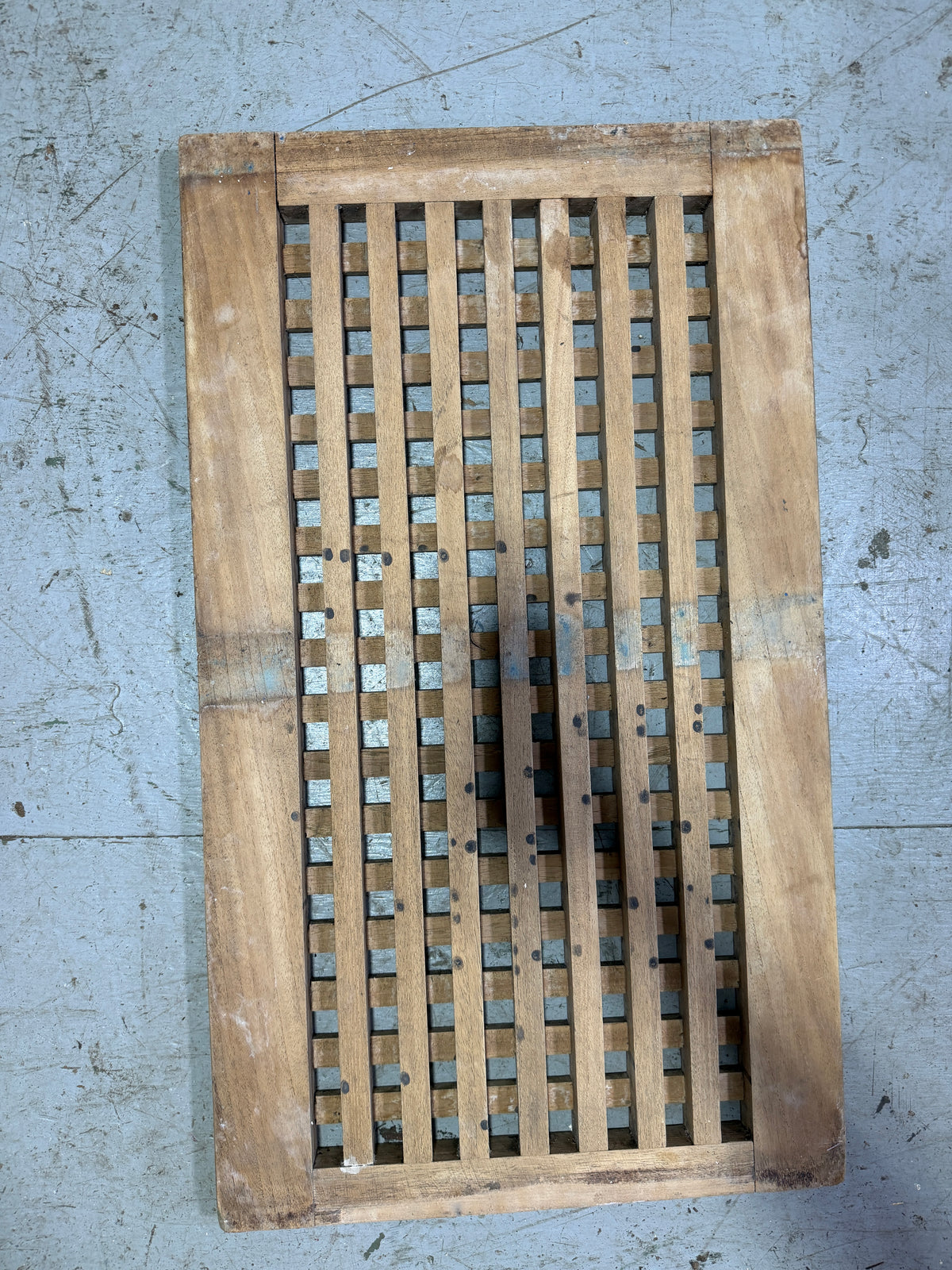Teak Grate - 29 1/4" Length x 16 7/8" Width x 1 1/8" Thickness -- #400