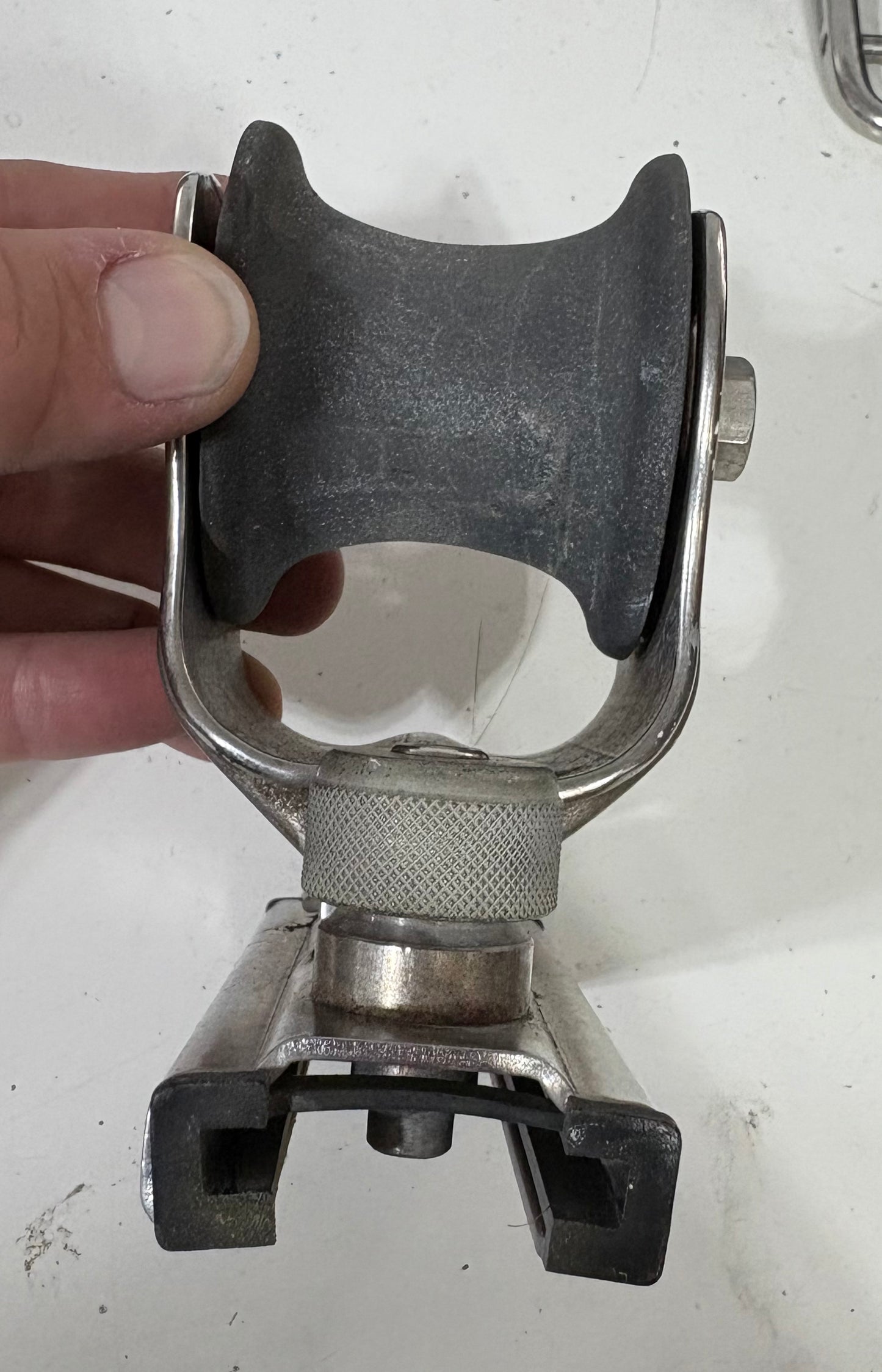 Ronstan Sheet Block - 1 1/4" Track has Slides