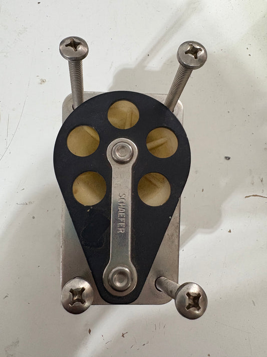 Schaefer Cheek Block With Hardware - 5/8" Line