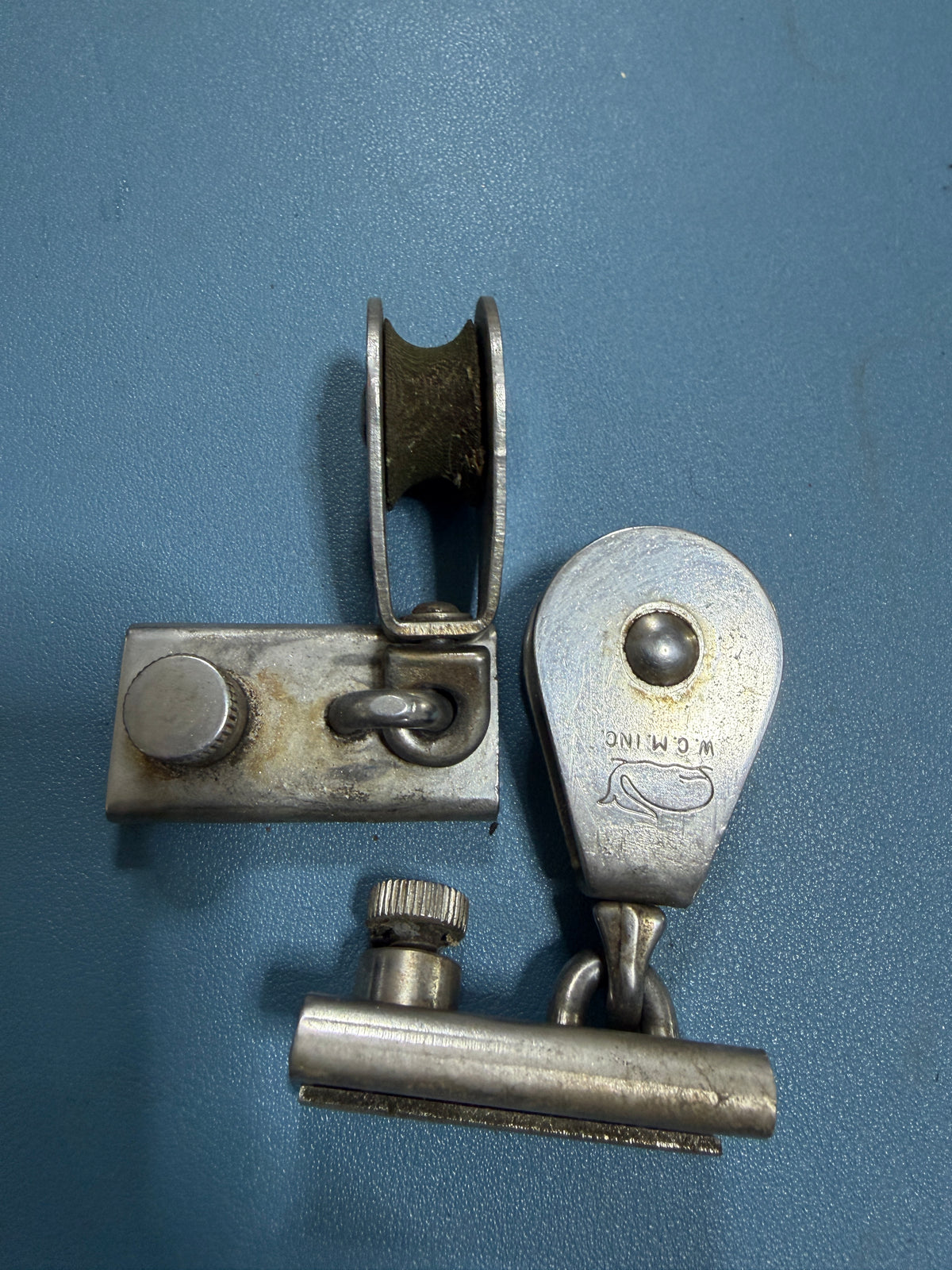 PAIR 7/8" Track Cars - 1" Tuphnol Sheave - 7/16" Line Diameter