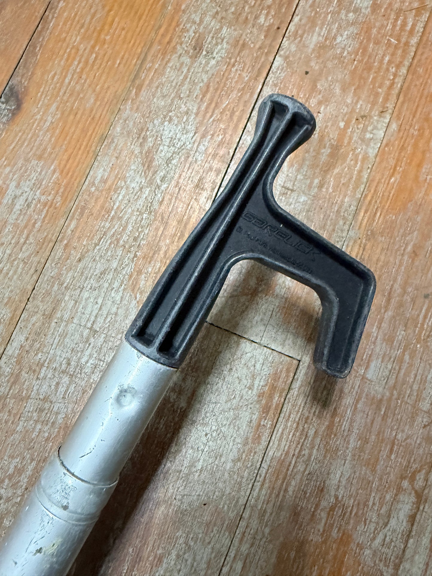 Garelick Extending Boat Hook - 4' to 7'