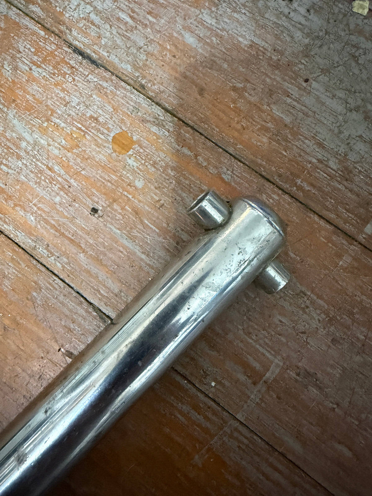 23 1/4" Height Single Lifeline Stanchion - Sits Angled Inward - Irwin 10/4