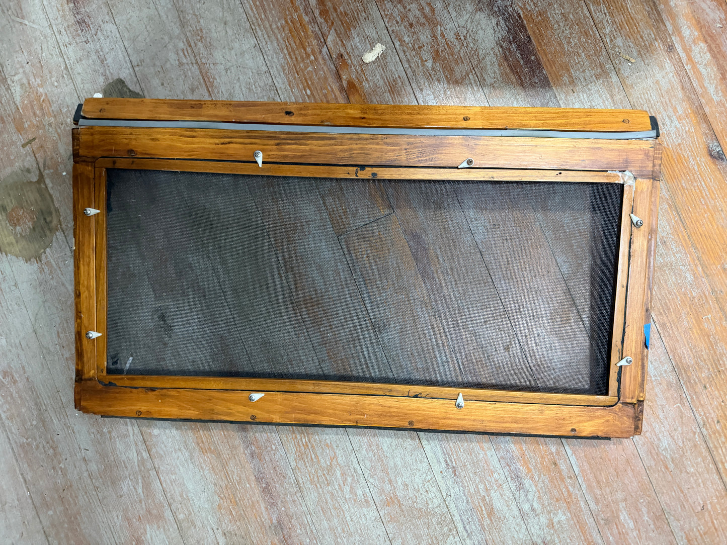 27 3/4" Long x 14" Tall Screened Hinged Door - Coronado 27 -- #331