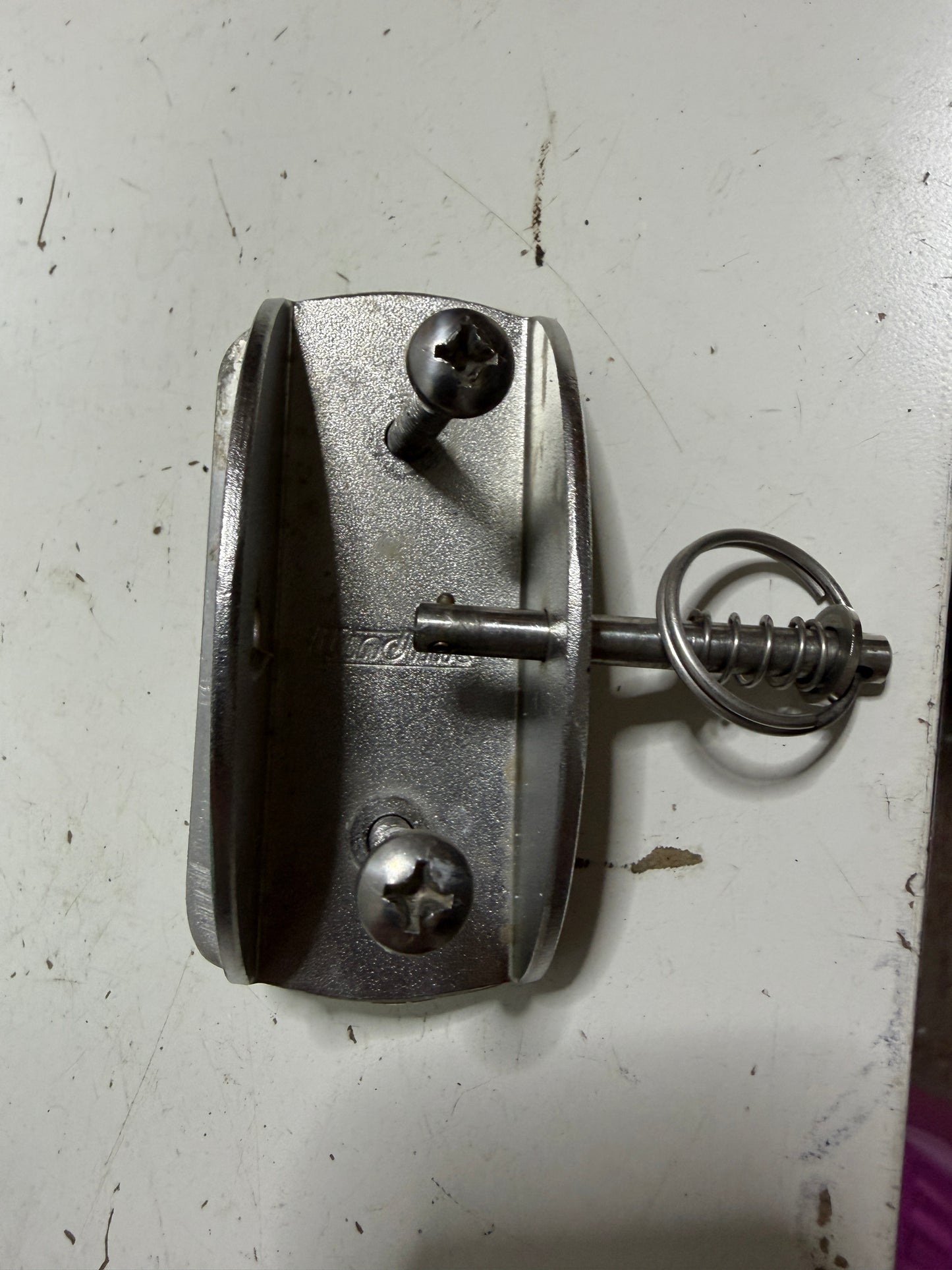 Windline Anchor Lock - 1 3/8" Width