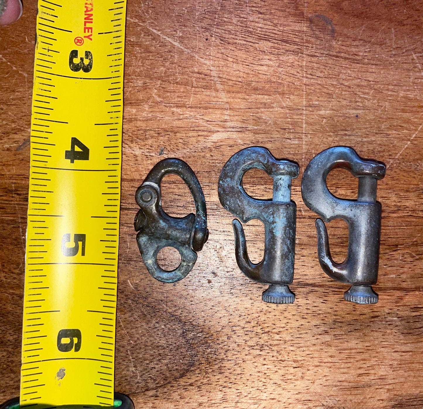 Small Bundle:  Bronze Shackle & 2 Sweden Sail Clips