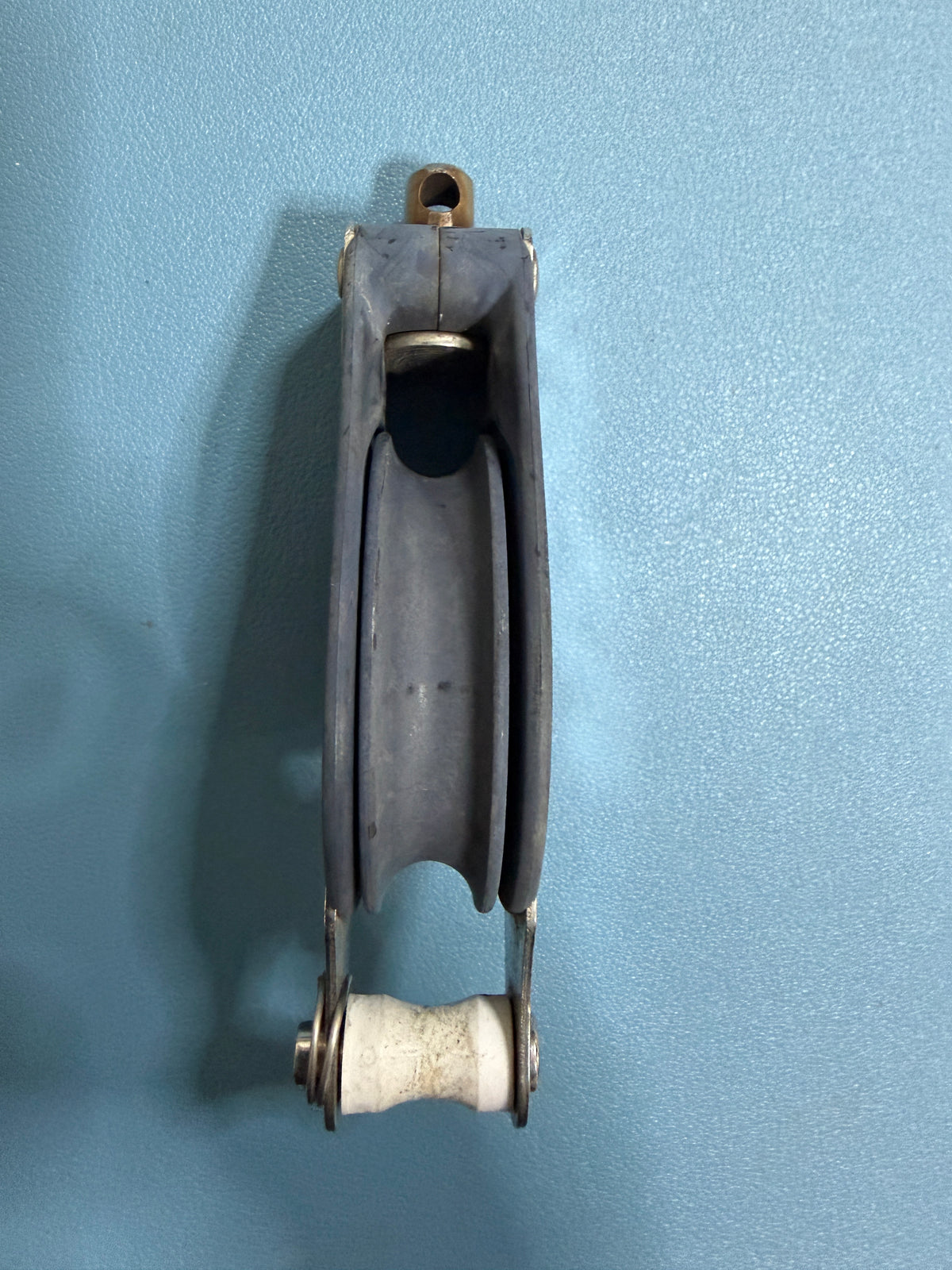 Harken 2 1/8" Sheave Fixed Single Block With Becket - 3/8" Line