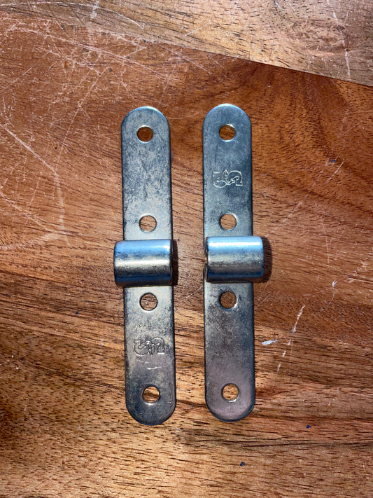 PAIR Stainless Steel Schaefer Gudgeons - 3/8”