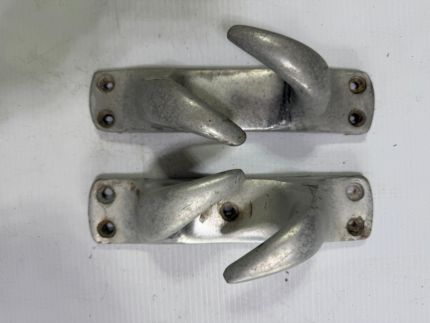 PAIR 8 3/4" Aluminum Chock Cleats