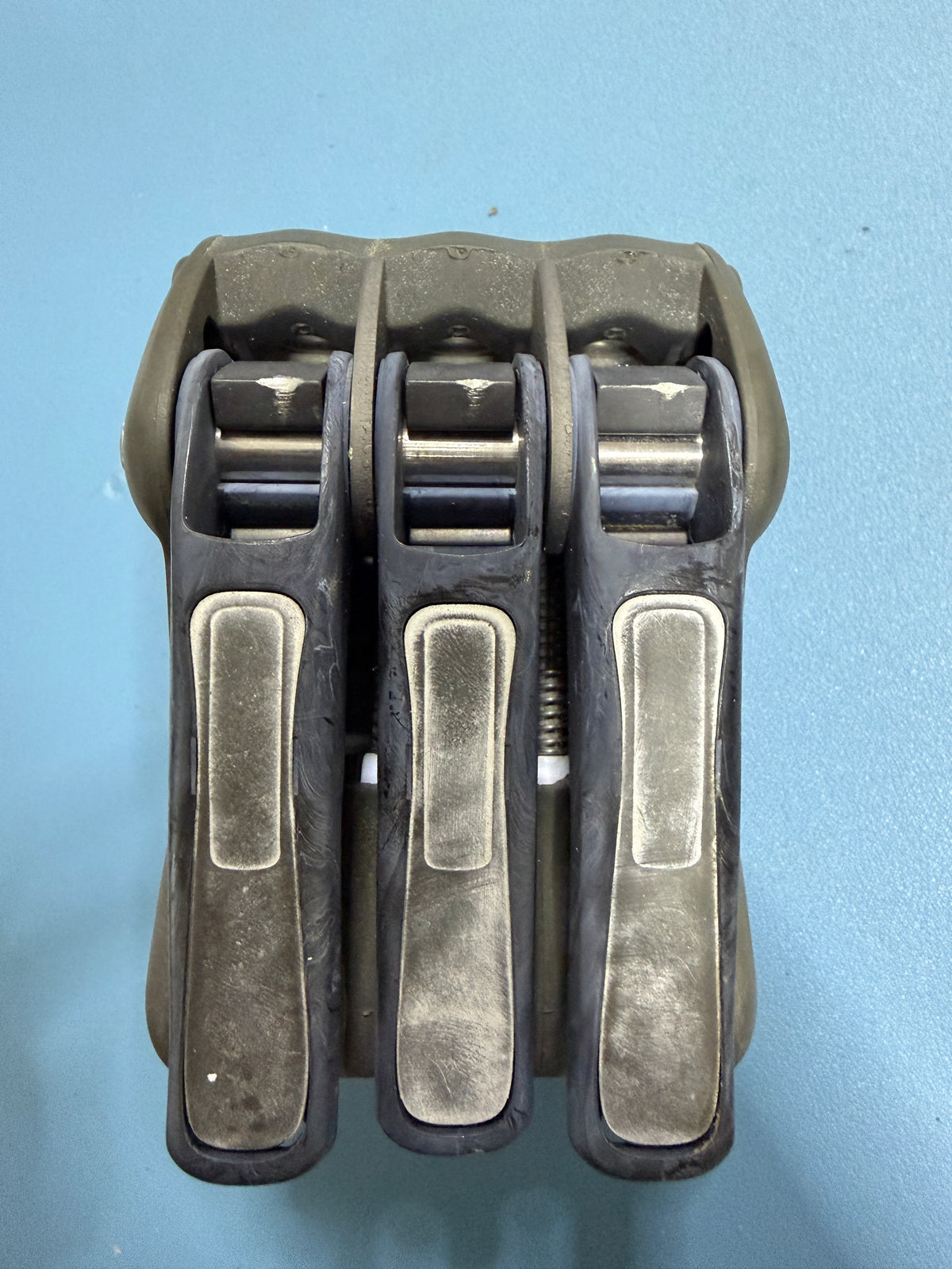 Spinlock Triple Clutch - 1/4" - 1/2" Rope Range - LEFT CAM HARD