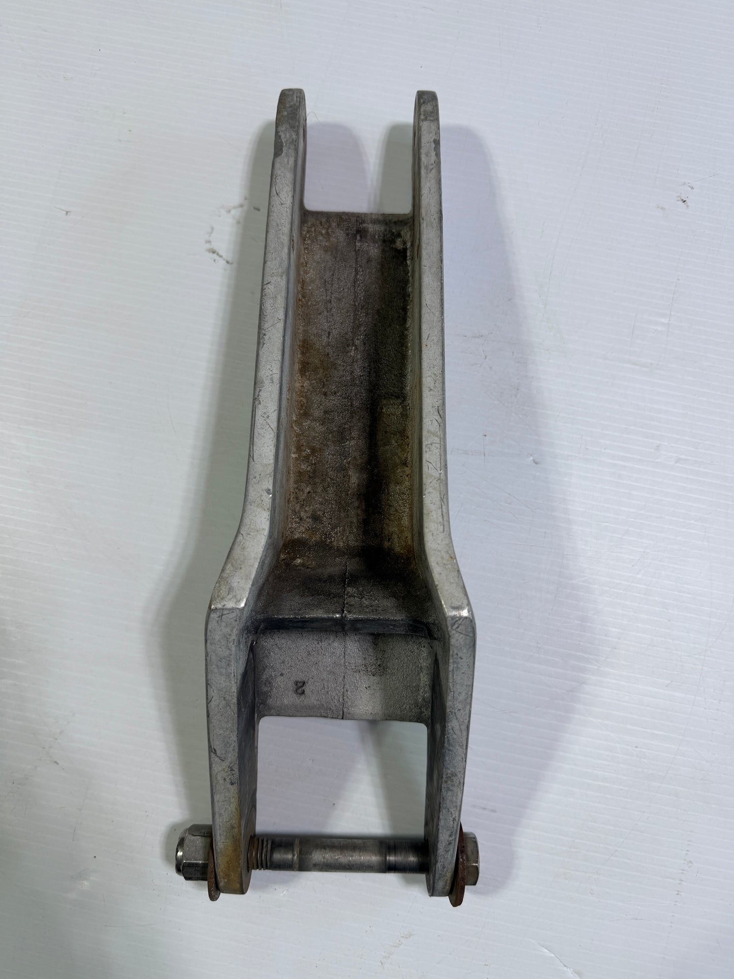 Aluminum 2 1/8" Width Tiller Hardware & 2 5/16" Diameter Rudder Cap -- #2