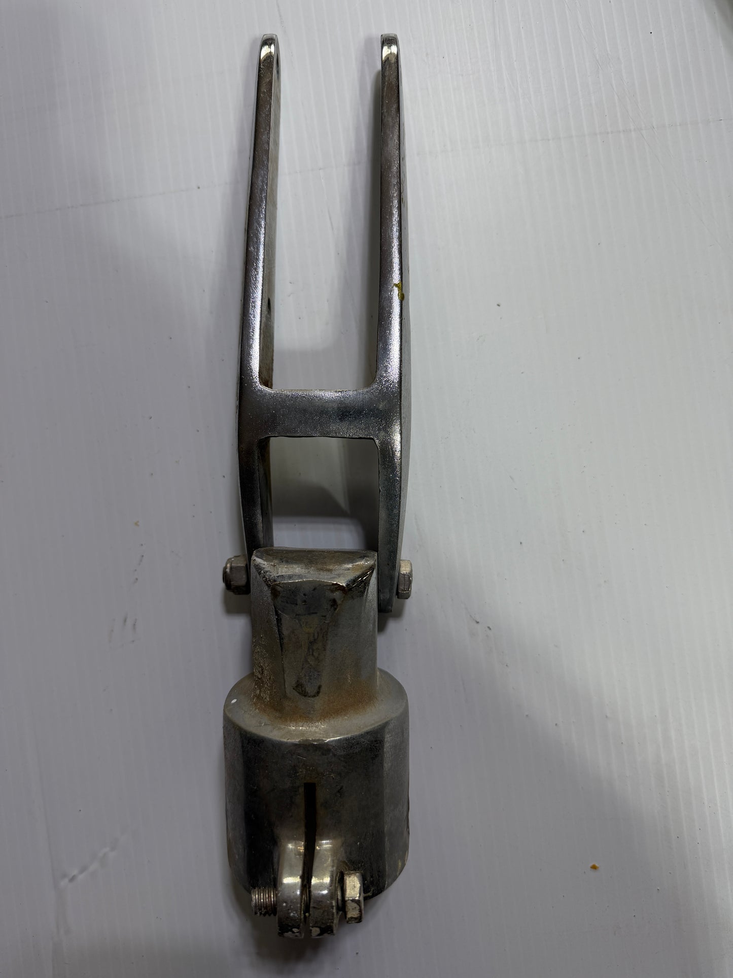 Chromed Bronze Tiller Strap & Rudder Hardware - Newport 30 -- #22