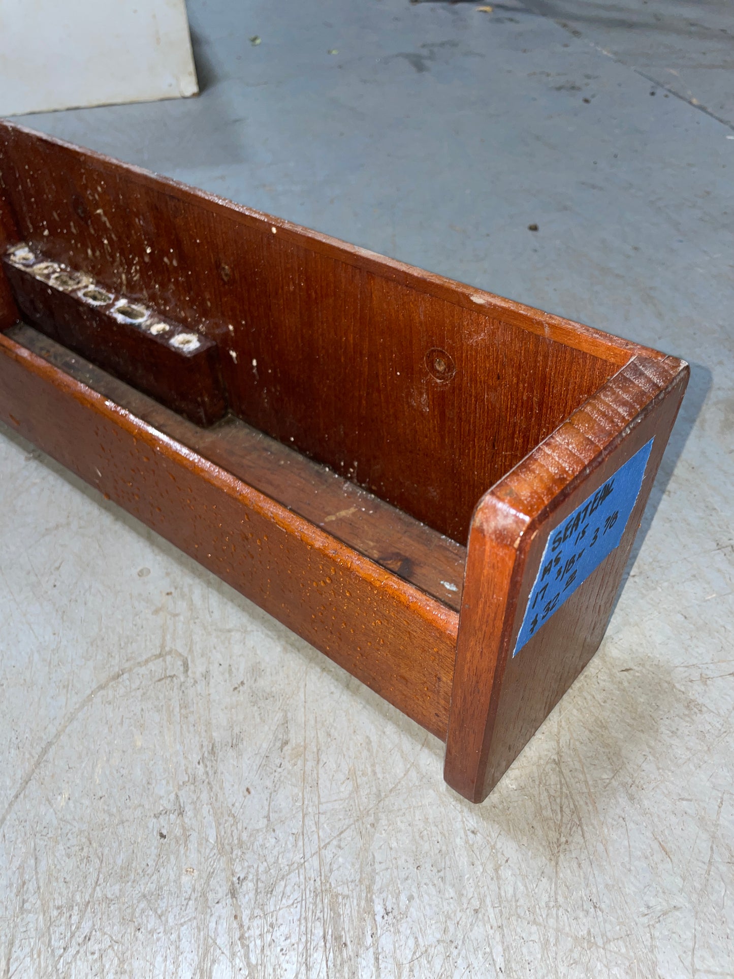 Seateak Wall Shelf - Organizer - Pencil Holder on Left Side