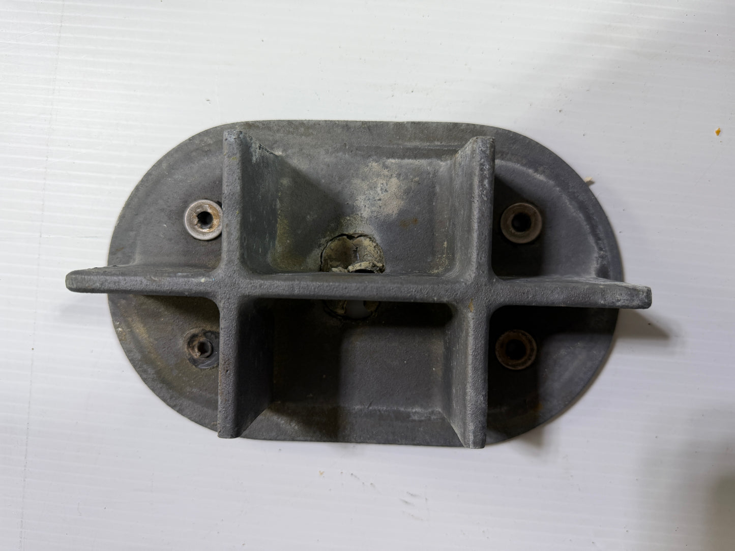 Newport 30 Mast Step Base - 8 1/8" x 5 1/8" Overall