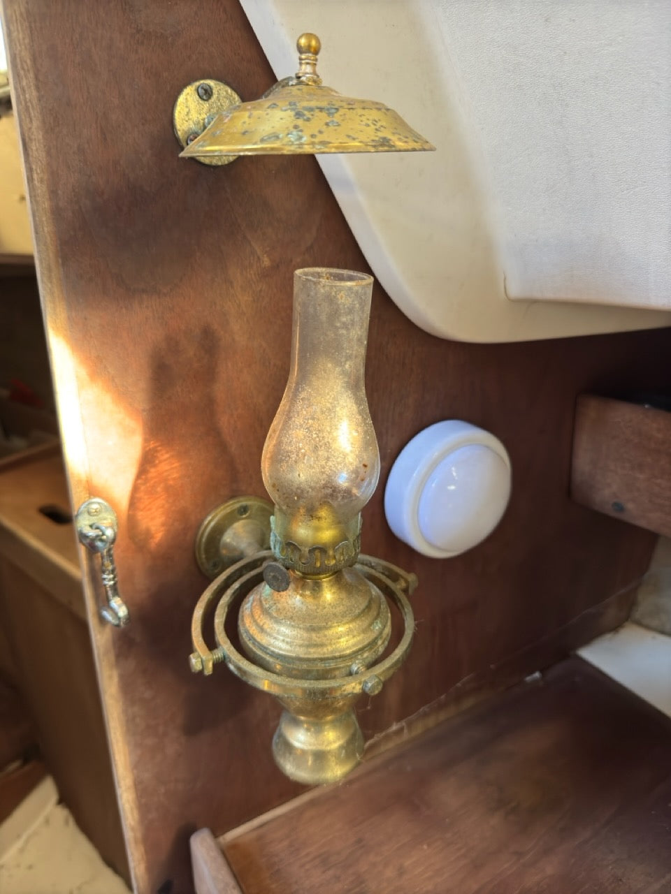 Complete Bronze Oil Lamp - Pearson 27