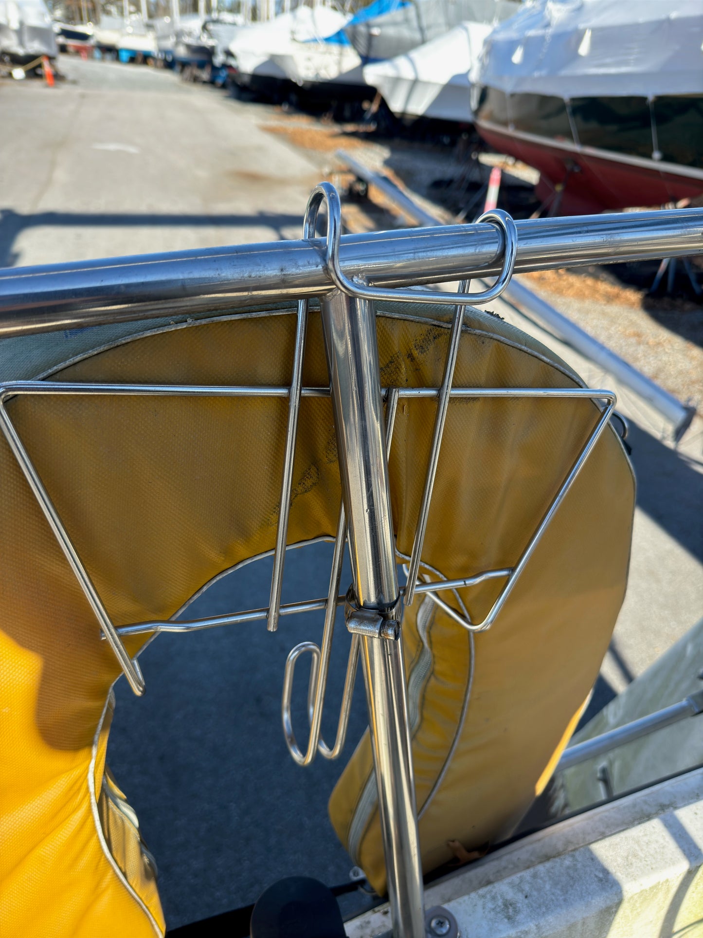 Jim Buoy Horseshoe Ring With Holder - Pearson 27