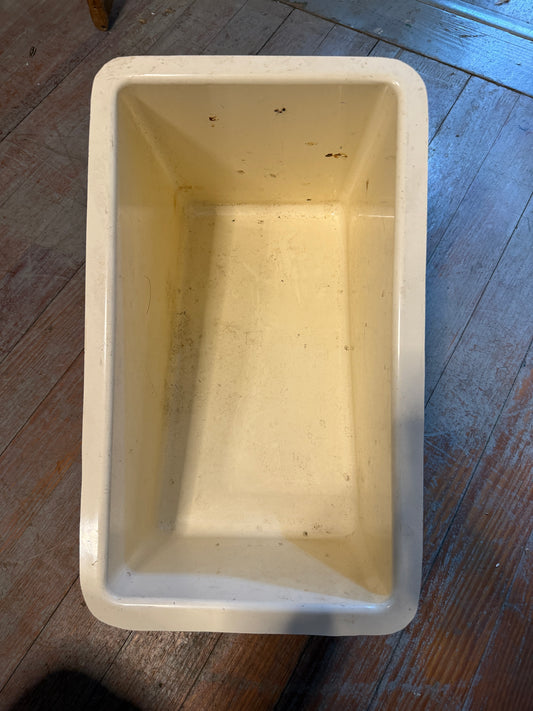 CS Yachts 33 Tapered Fiberglass Box - 9 1/2" Long x 18" Wide x 11 1/2 & 6" Depth Insert