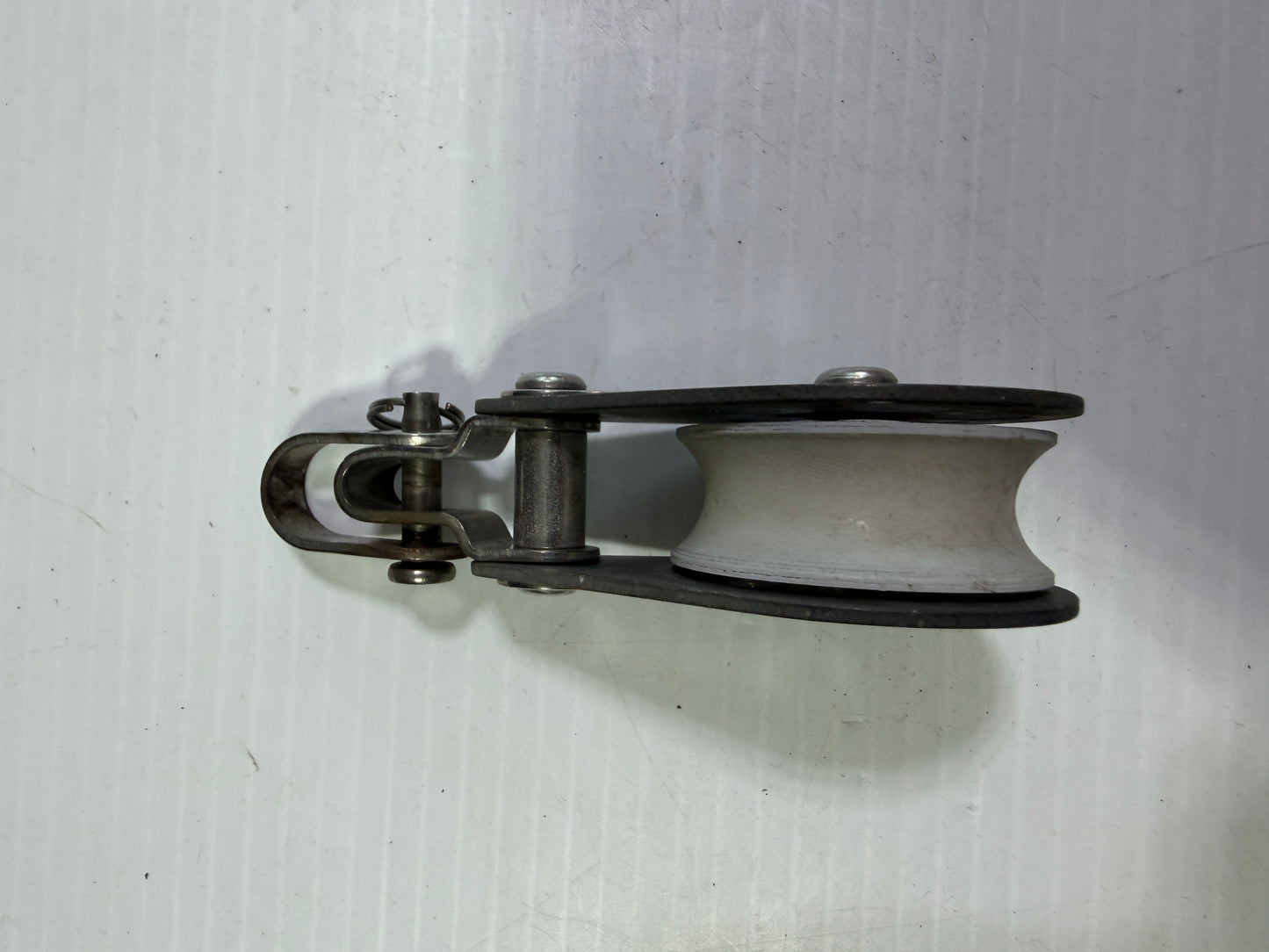 Schaefer 1 1/2" Single Sheave Fixed Block - 3/8" Line