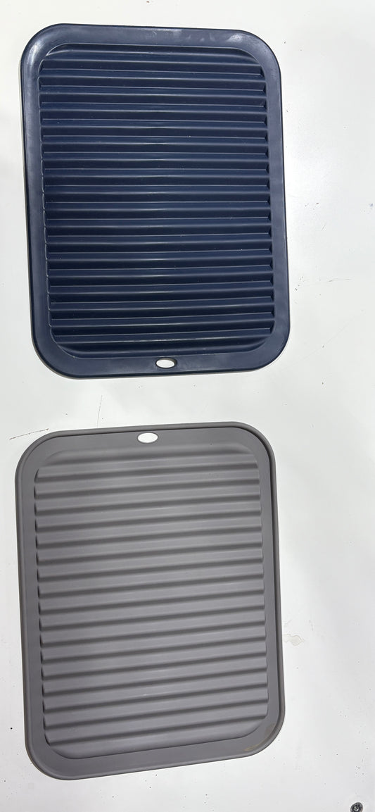 Pair of Silicone Trivets