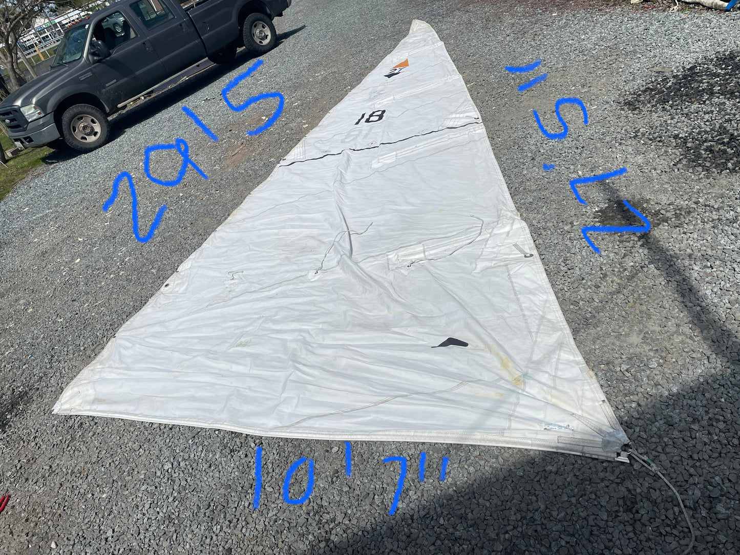 Watkins 27 Mainsail- 29’5” x 27’ 5” x 10’7”