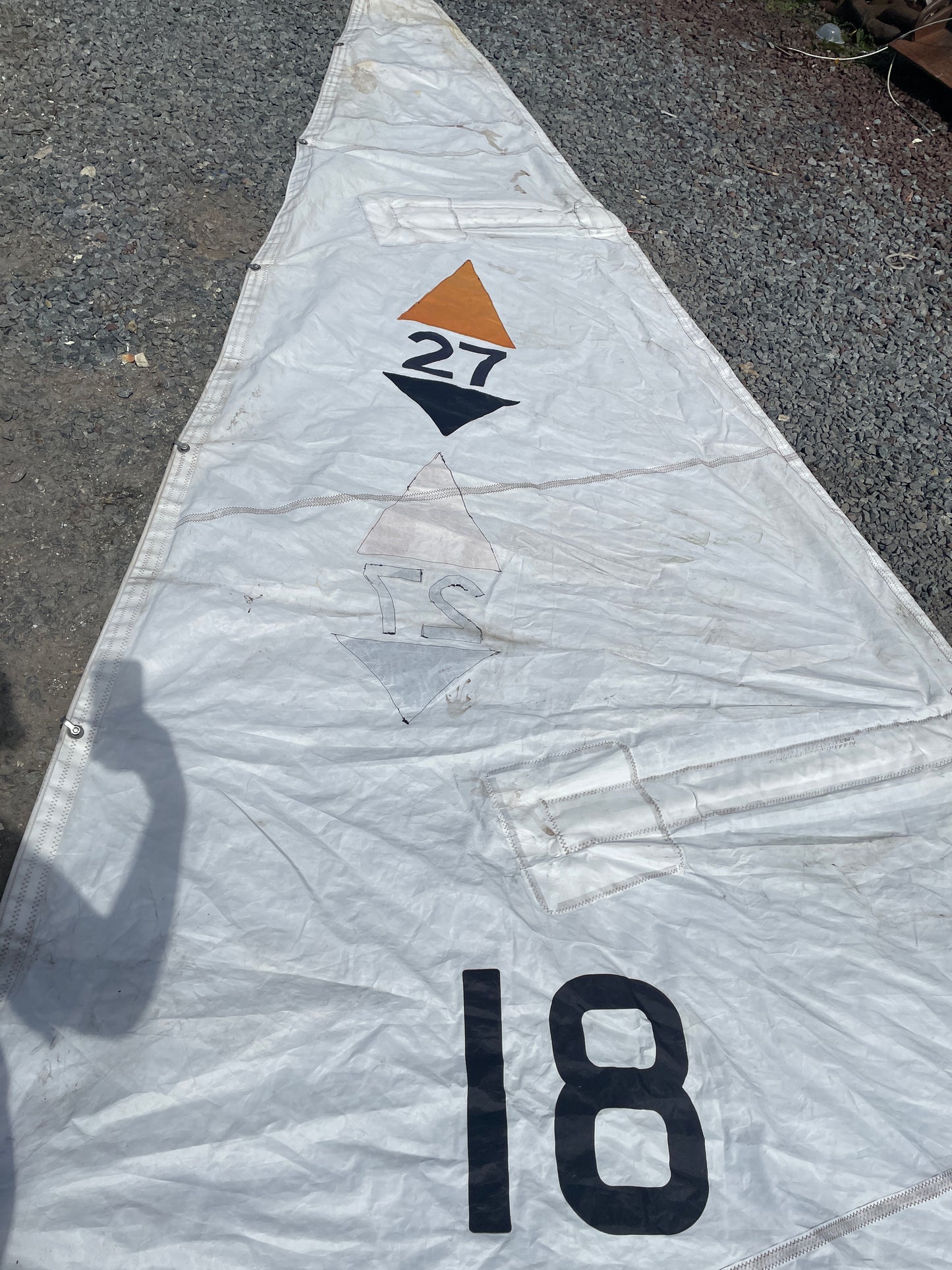 Watkins 27 Mainsail- 29’5” x 27’ 5” x 10’7”