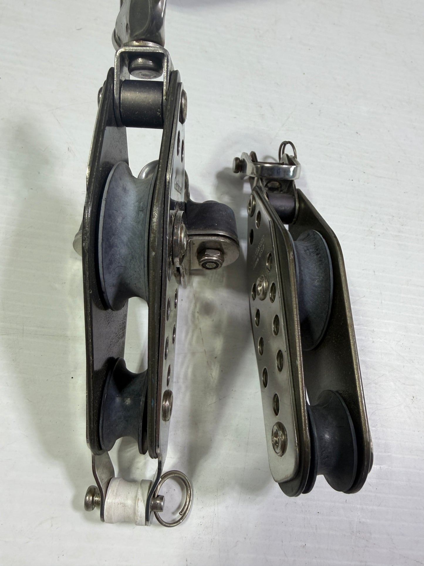 PAIR Smaller Garhauer Fiddle Blocks - 5/16" Line
