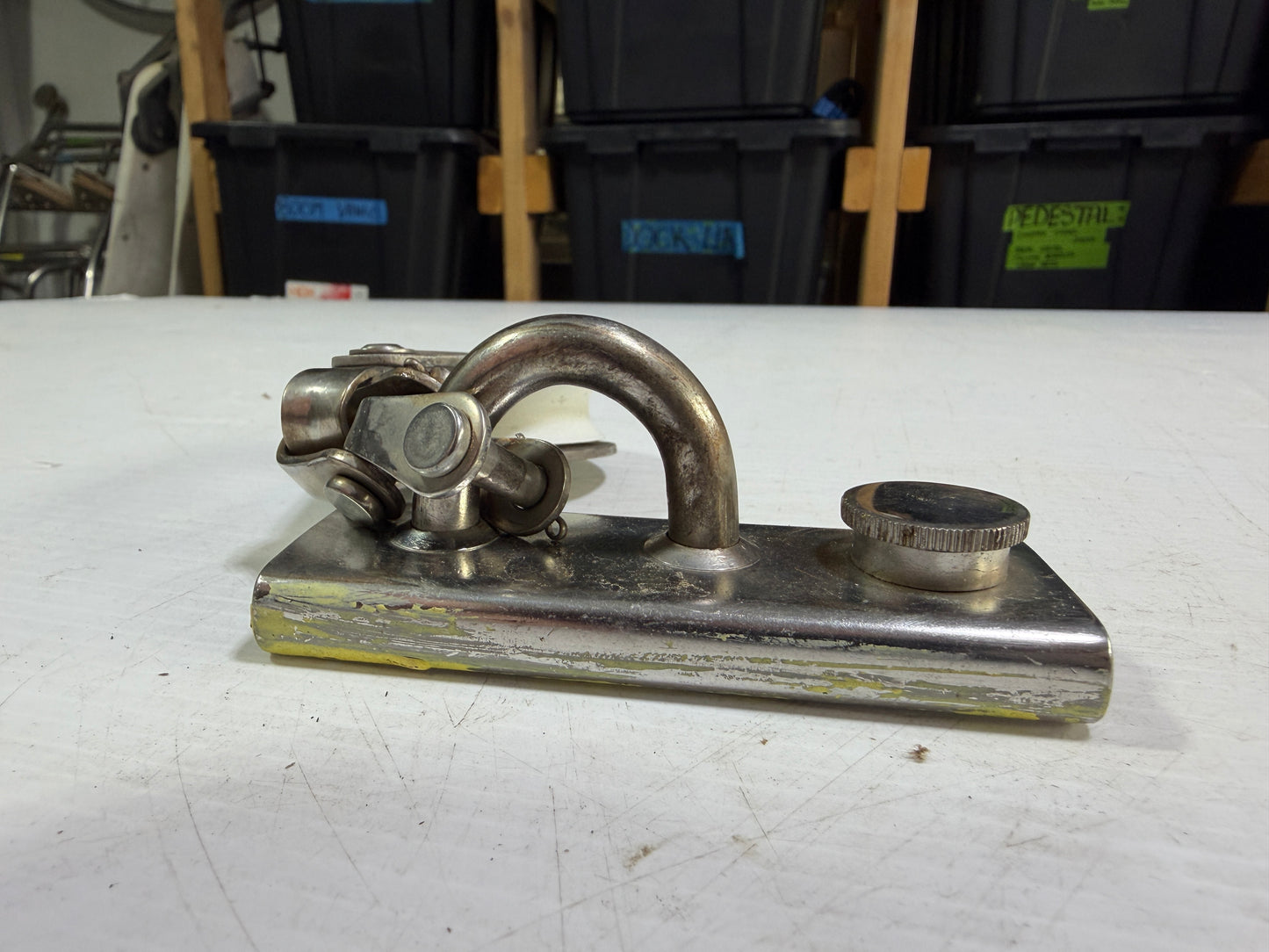 1 1/4" Screw Top Track Car With Schaefer Single Block
