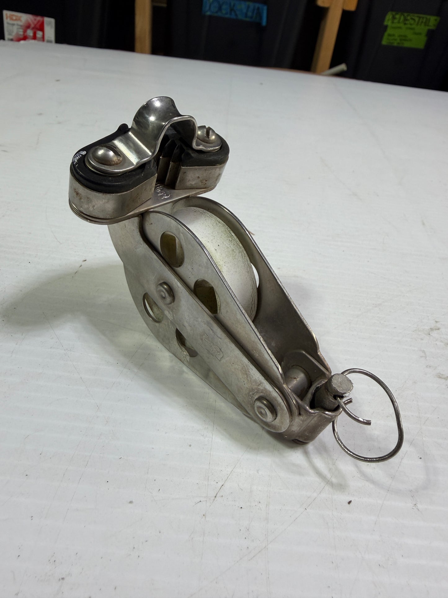 Schaefer Single Block With Cam Cleat - 3/8" Line