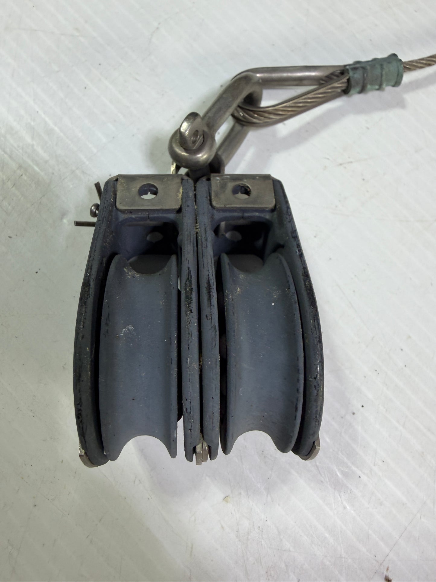 Harken 1 7/8" Double Sheave Fixed Block On 12" Cable Loop