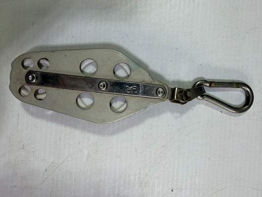 Schaefer Fiddle Block - 2 1/4" & 1 1/2" Sheaves - 1/4" Line