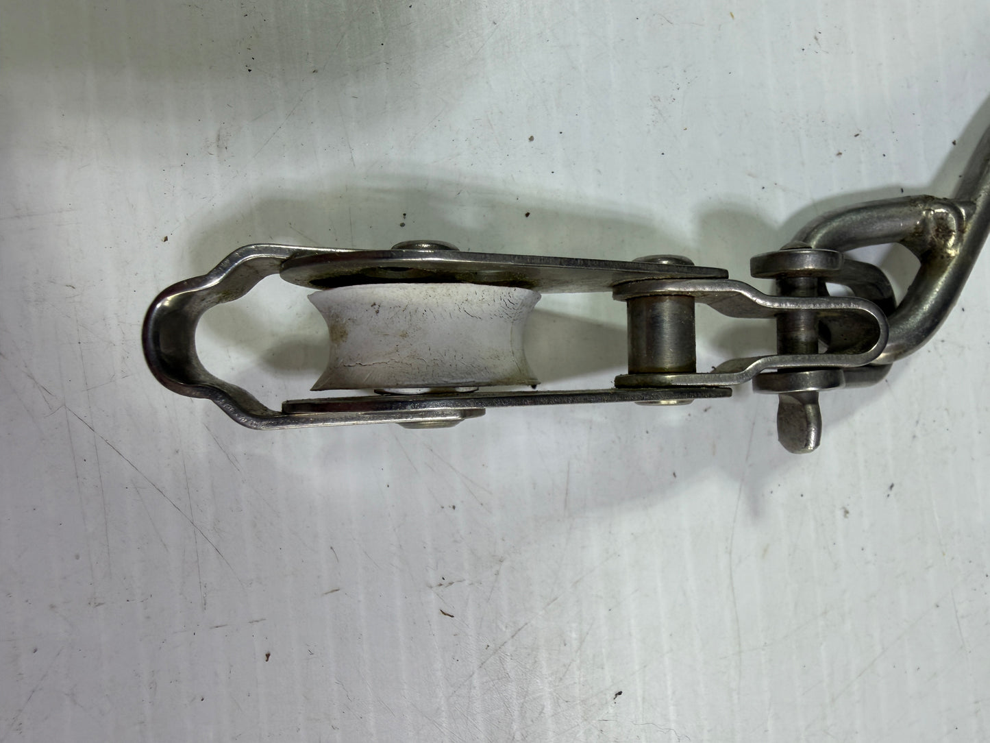 Small Schaefer Single Block With Hook - 3/16" Line