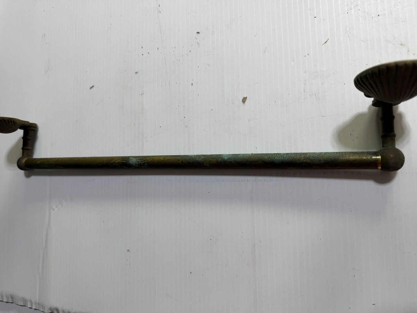 14 3/4" SeaShell Brass Towel Bar