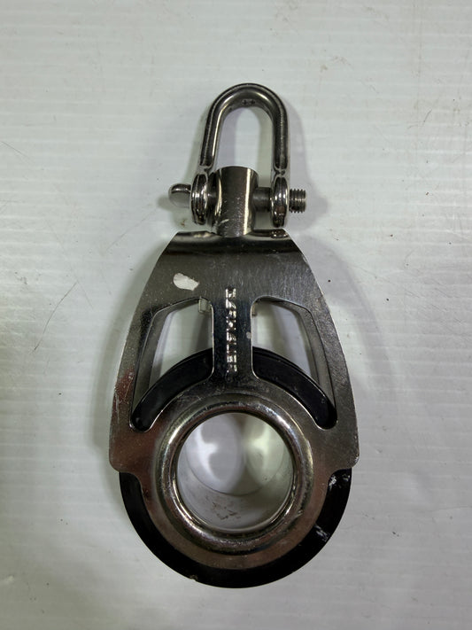 Garhauer 2 5/8" Sheave Single Swivel Block With shackle - 1/2" Line