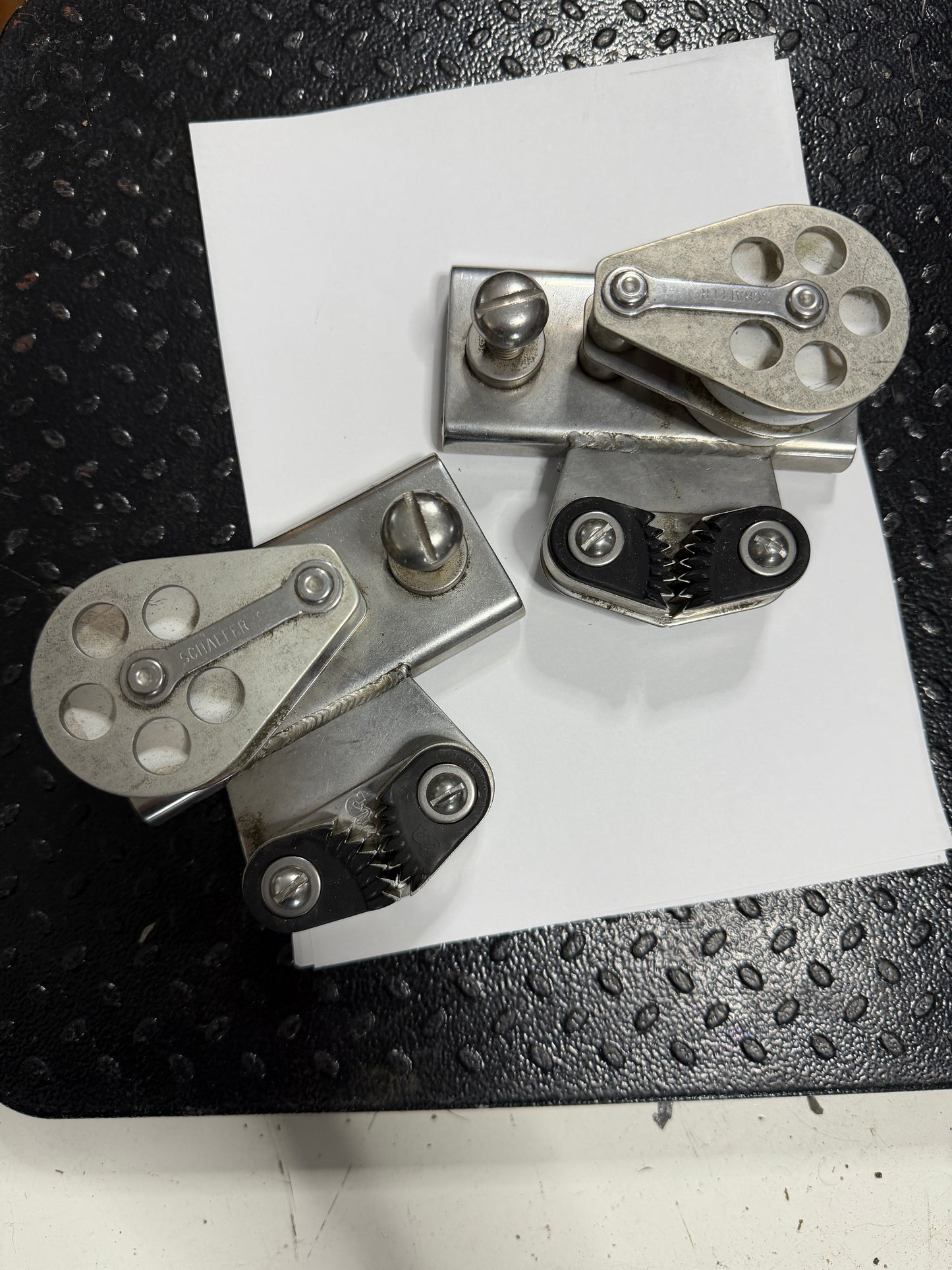 PAIR Screw Top - 1 1/2" Schaefer Traveler / Track Cars - 1 7/8" Double Sheave - 5/16" Line