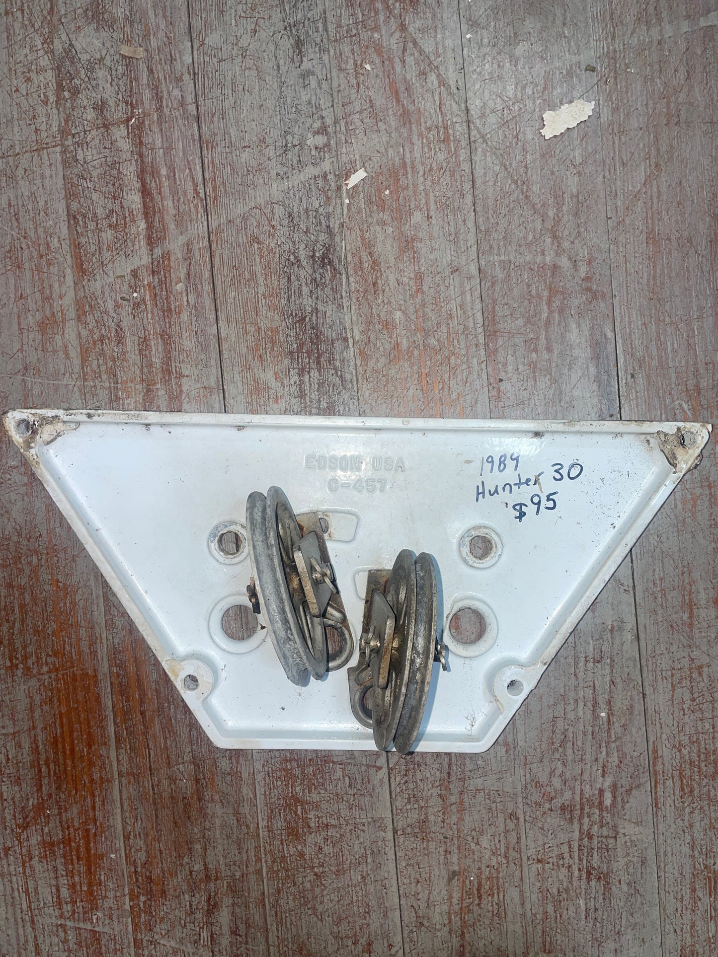 1989 Hunter 30 Edson C-457 4" Steering Pulleys - Unique Base