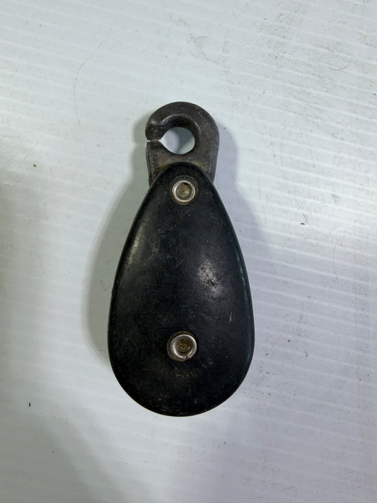 Plastic 1 1/2" Single Sheave Fixed Block With Aluminum Brummell Hook - 5/16" Line